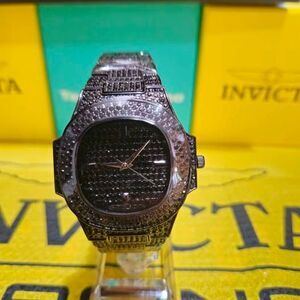 Montres Prestige Vesper X Invicta Men's Watch - 42mm (PF22750)
